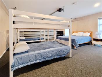 Hosts on the Coast Jackman Satisfaction - Whitianga