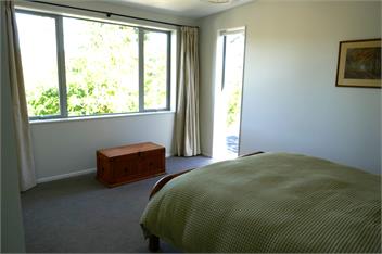 The Tree House - Paraparaumu