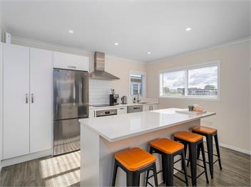 Cooks Family Retreat (Bachcare) - Whitianga