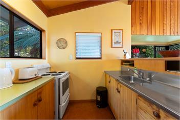 Lakeview Bush Hideaway (Bachcare) - Pukawa