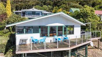 Finlay Waterfront (Bachcare) - Picton