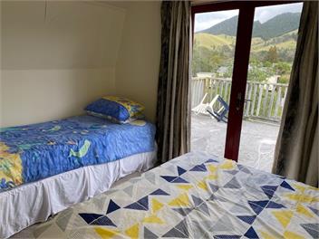 ** WHIRITOA BEACH HOUSE** - Whiritoa, COROMANDEL