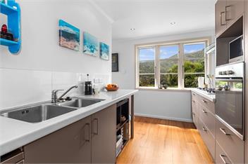 Belmont Beach House (Bachcare) - Whangarei