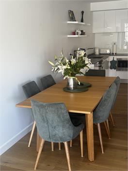 Central Wanaka Lakeview Luxury Apartment - Wanaka