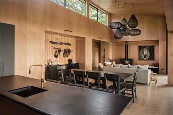 Lakefront Luxury at Okere Falls Lake Rotoiti - Rotorua