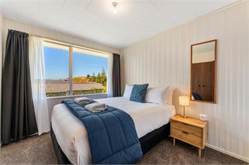 Stay at the Bay - Acacia Bay - Taupo