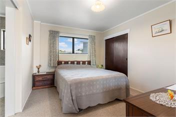 Relax on Linton (Bachcare) - Whangamata