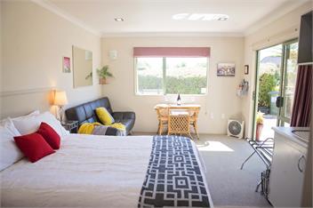 PalmTree Cottage - Hastings