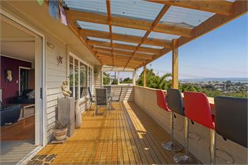 Tahuna Views - Spa Pool, Sea Views, Great for Kids - Nelson