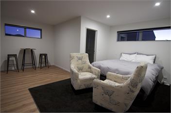 Nice & New - Twizel