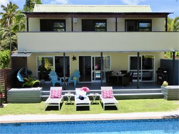Taakoka Muri Beach Villa - Beachfront, Pool, Kayaks! - rarotonga