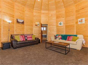 The Snowglobe (Bachcare) - Ohakune