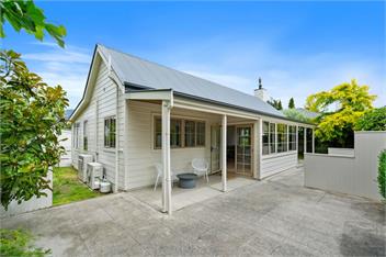 Gold Rush Cottage (Bachcare) - Arrowtown