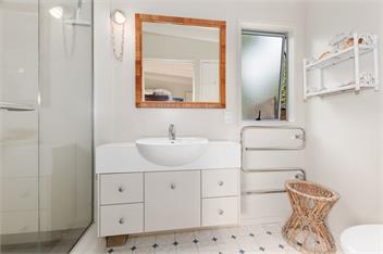 Coastal Cove – Waipu Cove Holiday Home - Waipu Cove