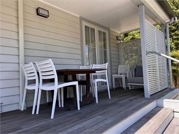 Sandy Jandal - Russell Cottages - Bay of Islands