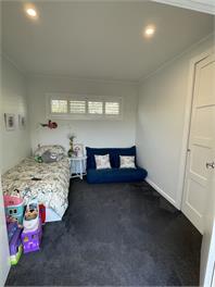 Large Family Pad with Pool! - Auckland