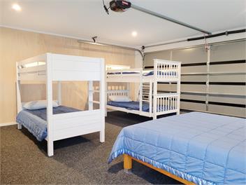 Hosts on the Coast Jackman Satisfaction - Whitianga