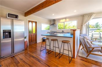 Island View Oneroa (Bachcare) - Waiheke Island
