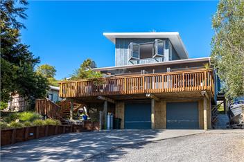 Bay Breeze Retreat - WAIHEKE ISLAND