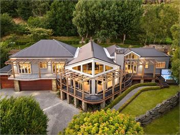 Pinnacle Villa by MajorDomo - Queenstown