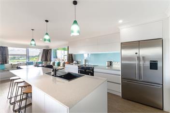 Beachview Bliss (Bachcare) - Clarks Beach