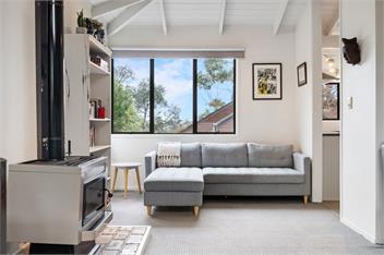 Waiake Family Retreat (Bachcare) - Auckland
