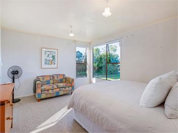 Beachfront Landing (Bachcare) - Pauanui