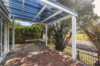 Coastal Escape (Bachcare) - Waihi Beach