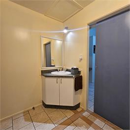 Mango Cottage - with A/C, unlimited Wifi and plunge pool - Avarua