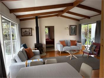 Walking distance to the lake - Taupo