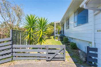 Stay at the Bay - Acacia Bay - Taupo