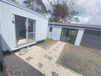 Whiwhi's Salt and Sandy - Baching on the Peninsula - Northland