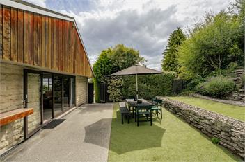Alpine Escape (Bachcare) - Wanaka