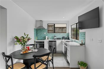 Pataka Lookout Apartment - 