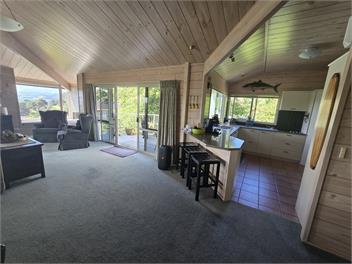 180 Degree Ocean Views -