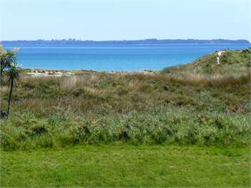 Executive Award Winning Beach House - Tauranga 