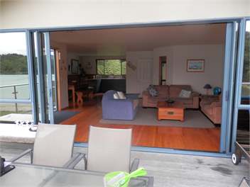 Te Mahia "The Boat Shed" - Marlborough Sounds