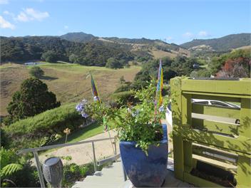 Hilltop Haven - Coromandel Town