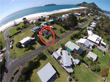 On Ocean Beach.. Paradise! - Tairua