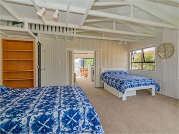 Captains Bach at Cooks (Bachcare) - Cooks Beach