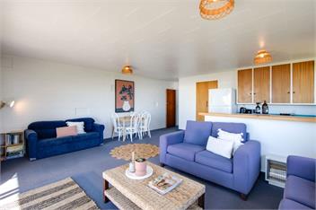 Absolute Beachfront (Bachcare) - Waimarama