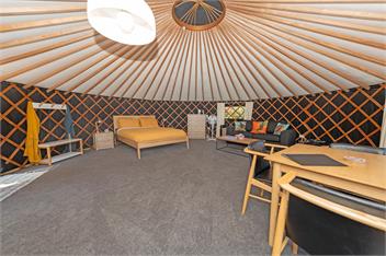 Yurt @ the Cape / hole in the rock Accommodation - cape foulwind
