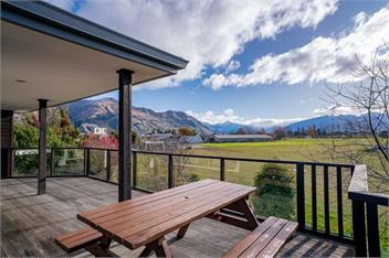 Scaife Place Lodge (Bachcare) - Wanaka