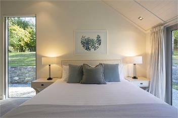 Arrow Wood | Minutes to Arrowtown, Golf & Wineries | Luxury Living - Queenstown