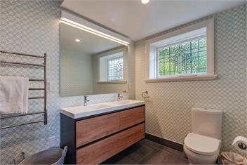 Camellia House: Elevator Access, Swimming, and Spa Pools in a Stunning Setting - Nelson