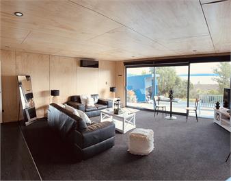 Moana Lake view Chalet - Lake Brunner
