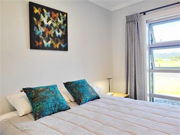 Hosts on the Coast Jackman Satisfaction - Whitianga