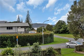 Patsy Cottage – A Charming 1960s Kiwi Bach near Kaitaia - Kaitaia