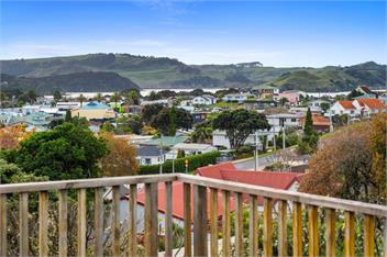 Raglan Beach Retreat (Bachcare) - Raglan