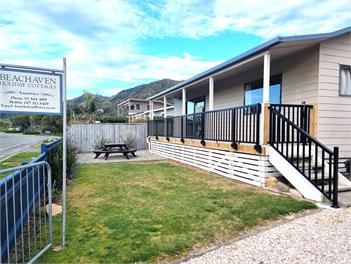Beachaven: Two Cottages, Wifi & Kayaks Free. - 